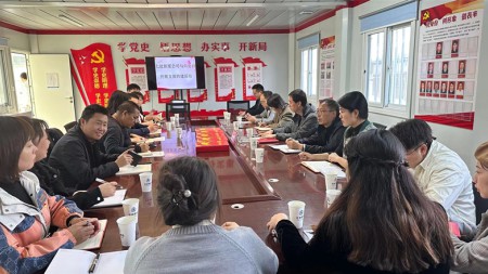 甘肅建投七建新廈公司與六公司聯(lián)合開展支部共建活動